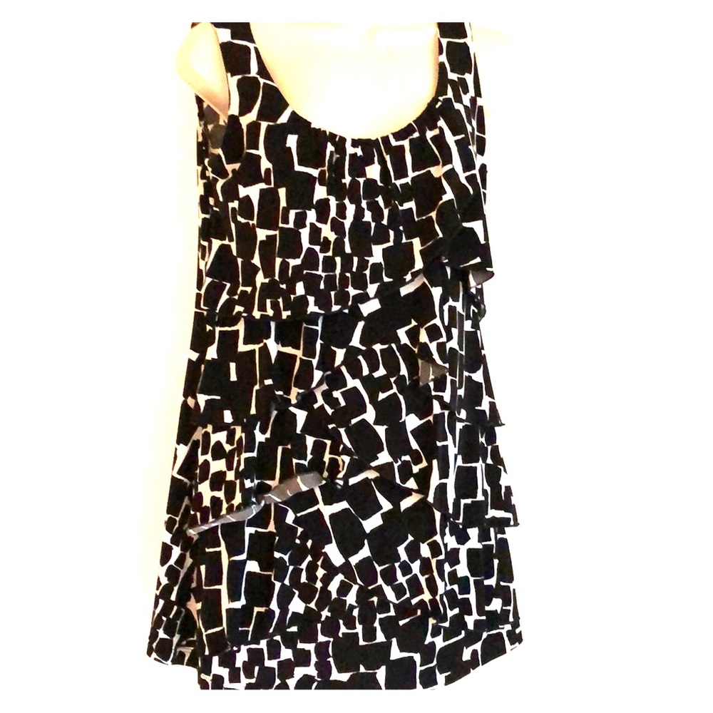 Black & White dress with ruffled front.
